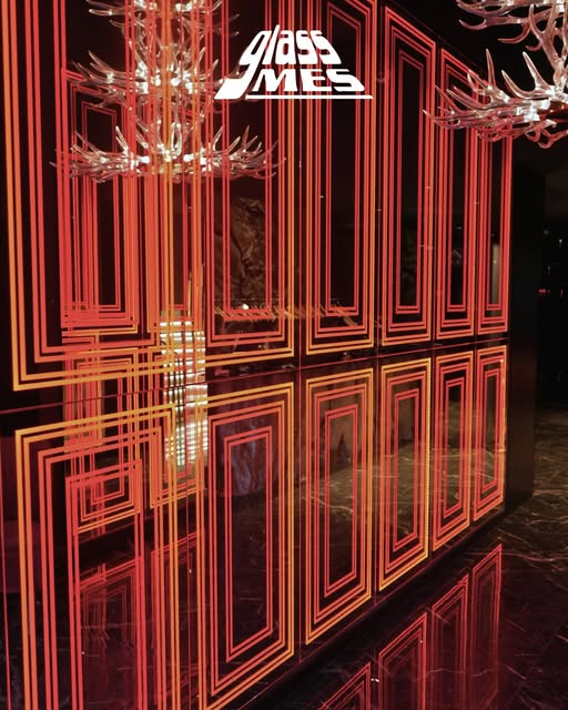 գլասս մես ապակիների եվ հայելիների խանութ